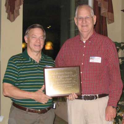 Mike Kremheller receiving the 2006 APN President's award