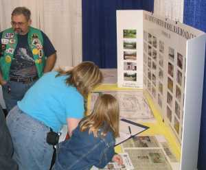 If APN has a booth at a train show, you can count on Charlie Richmond being there to man it. Here he is at the WGH show in Houston, 2006.